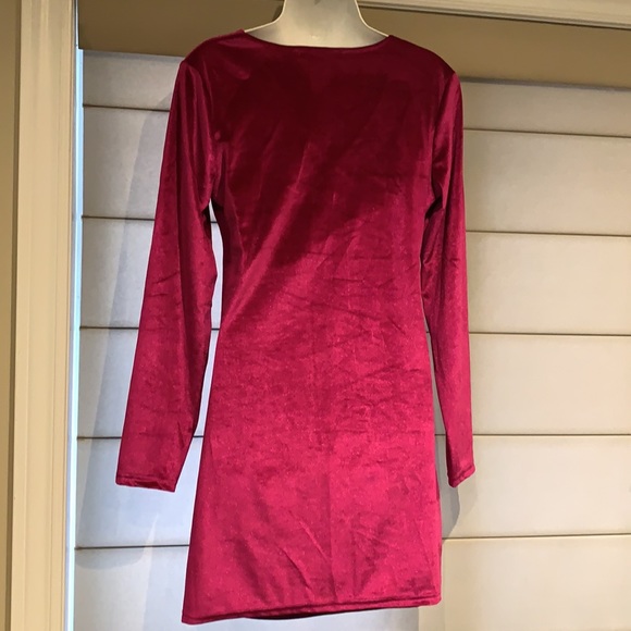 Preself velvet wrap over bodycon dress - Picture 15 of 15